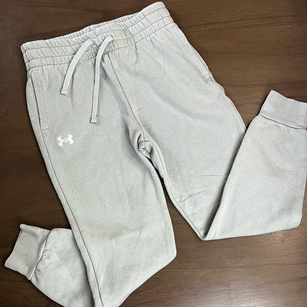 Under Armour Girls (M) Sweatpants Light Green